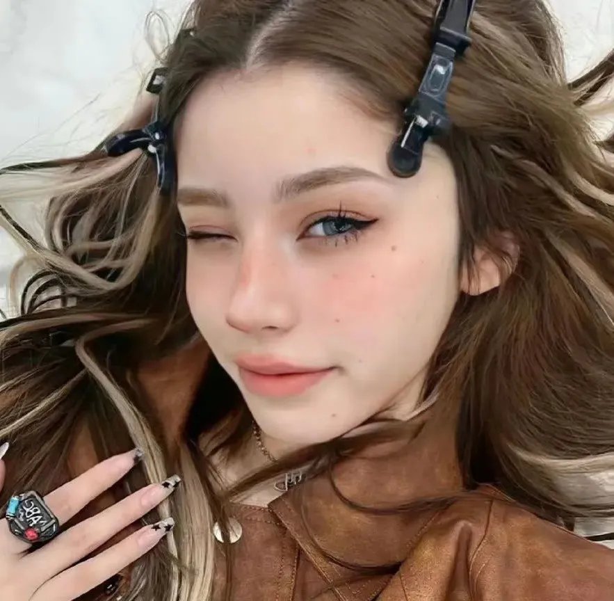 顾总,太太又带医生来看您了